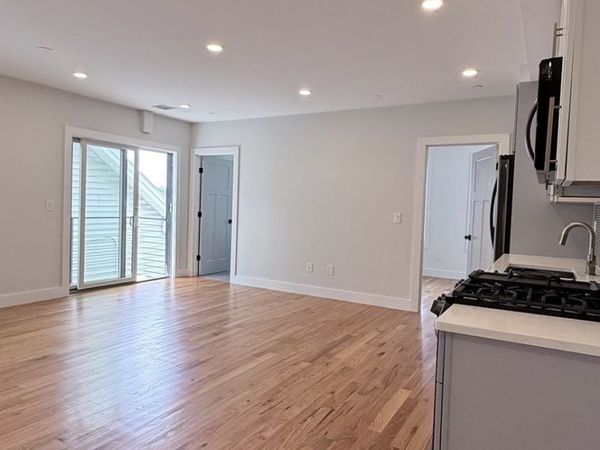 97 Condor Street, Unit 5, Boston, MA 02128