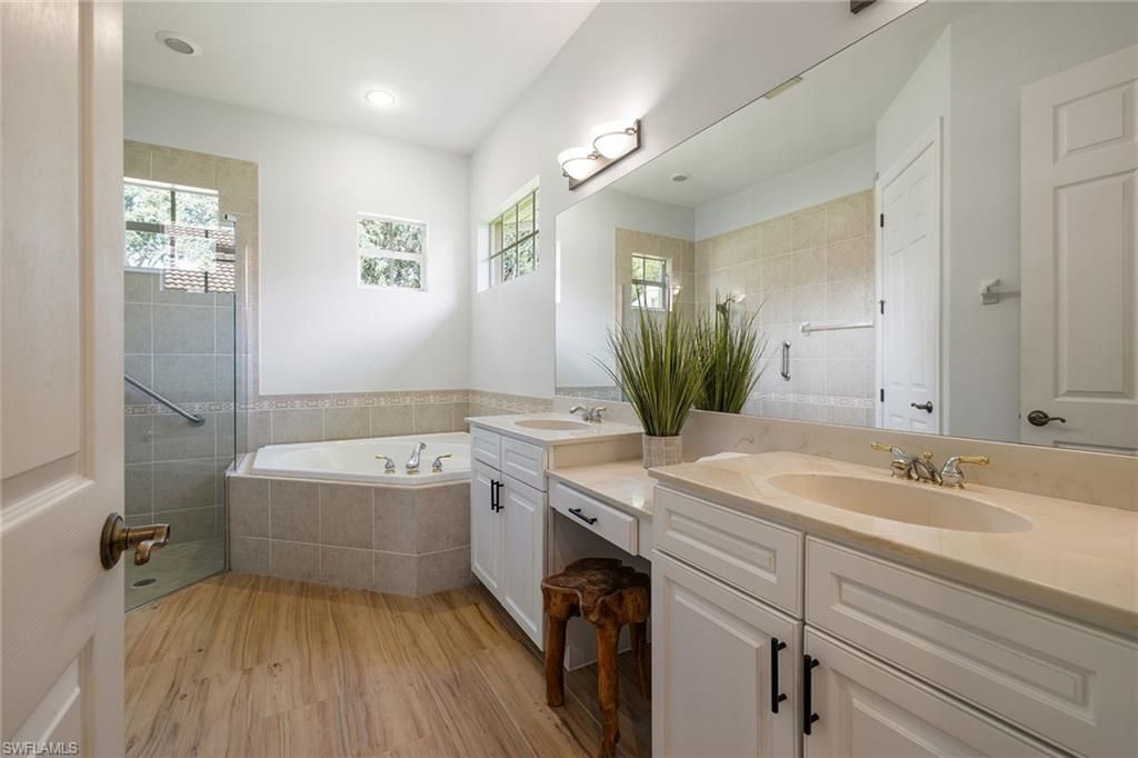 6840 Bent Grass Dr, Naples, FL 34113 Photo