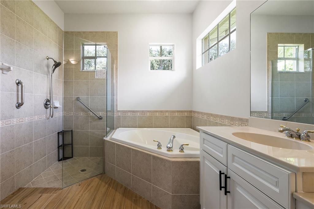 6840 Bent Grass Dr, Naples, FL 34113 Photo