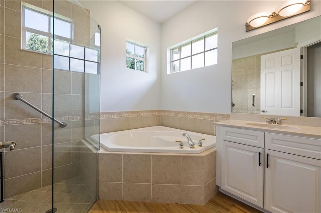 6840 Bent Grass Dr, Naples, FL 34113 Photo