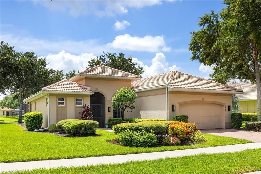 6840 Bent Grass Dr, Naples, FL 34113 Photo