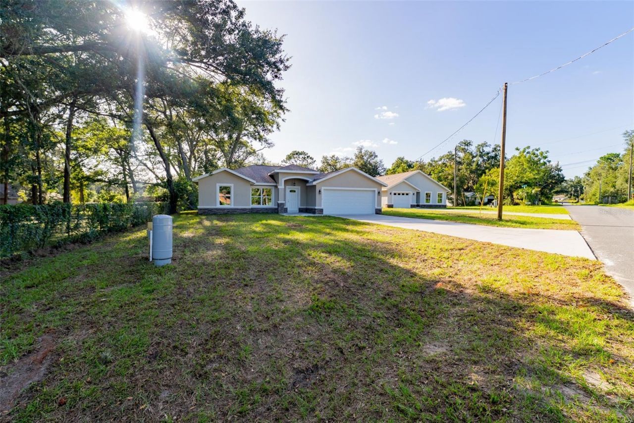 12428 SE 72 Avenue , Belleview, FL 34420 Photo