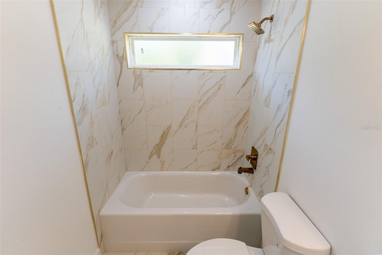 12412 SE 72 Avenue , Belleview, FL 34420 Photo