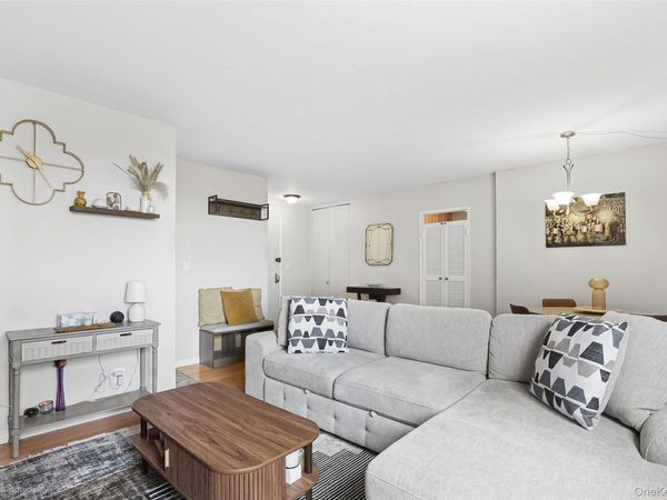52-30 39th Drive, Unit 7G, Woodside, NY 11377