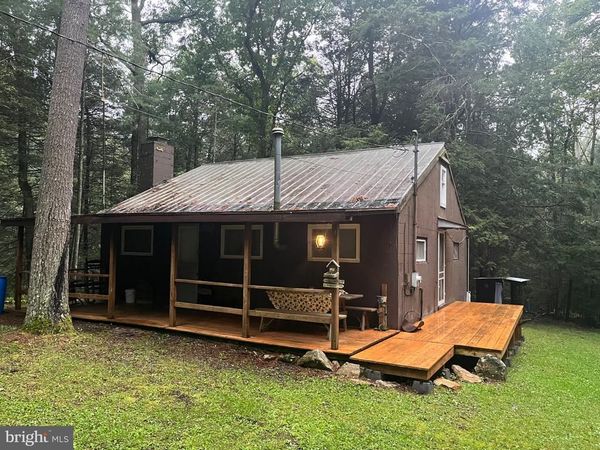 2082 PINE GROVE ROAD , FAYETTEVILLE, PA 17222
