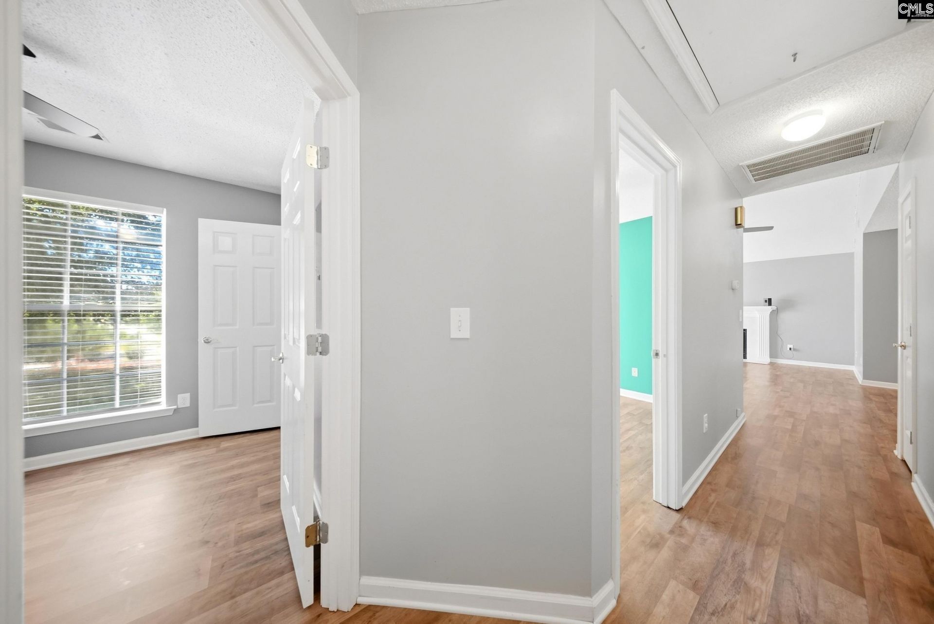 34 Kingsway Road Photo 25