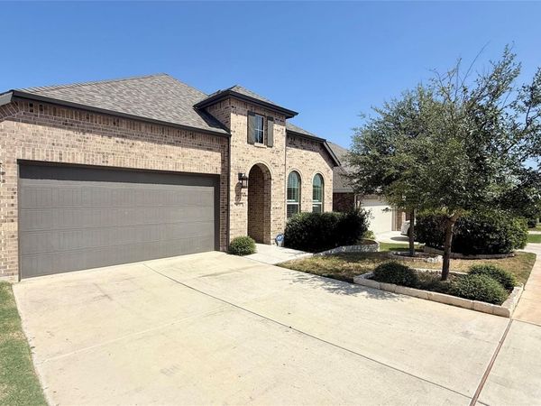 428 Trailing Lantana LN, San Marcos, TX 78666