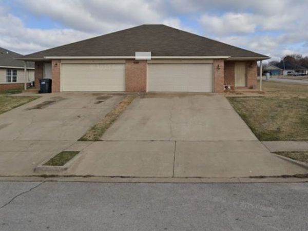 1299 Dove Loop, Springdale, AR 72764