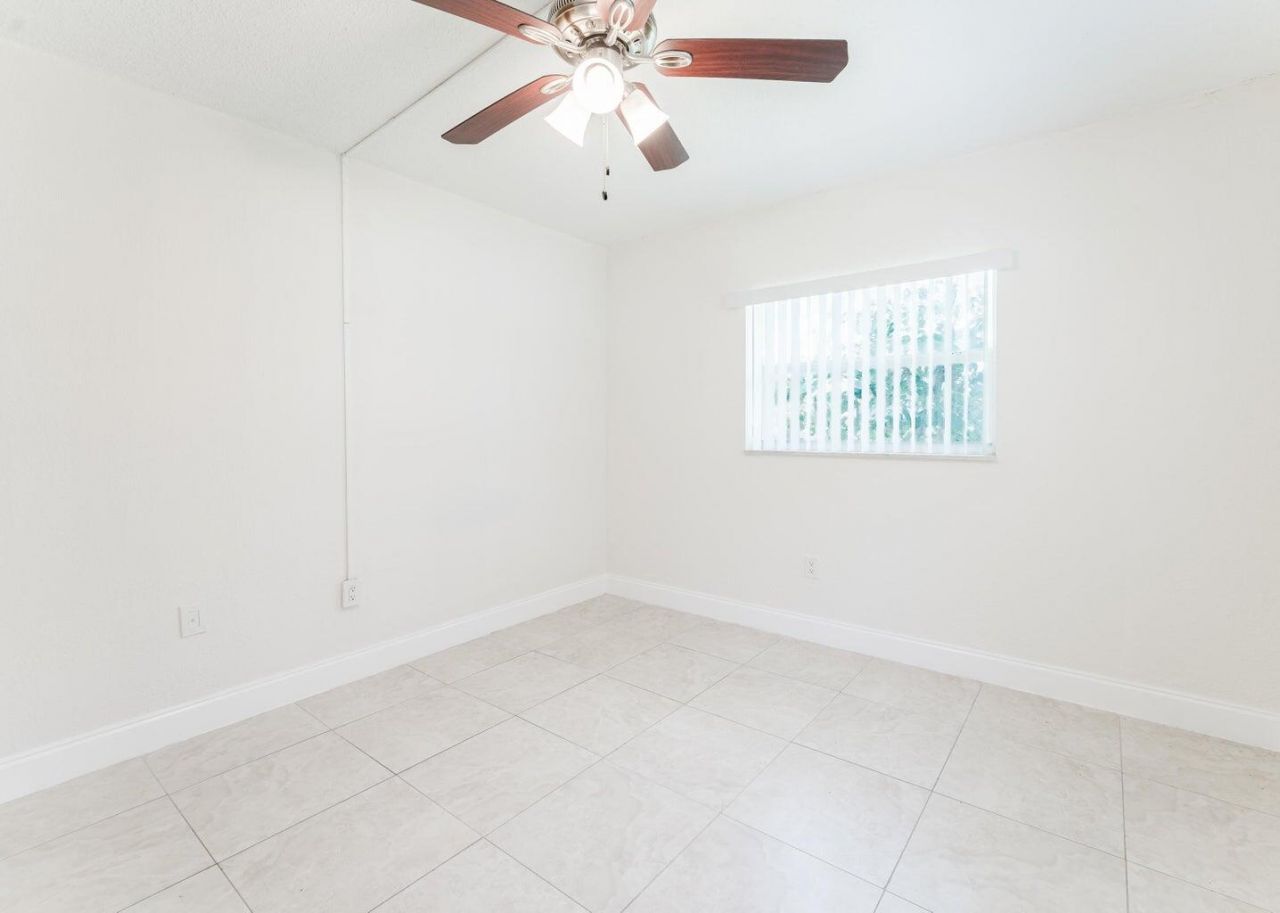 201 SW 7th Street, Unit 9, Boca Raton, FL 33432 Photo