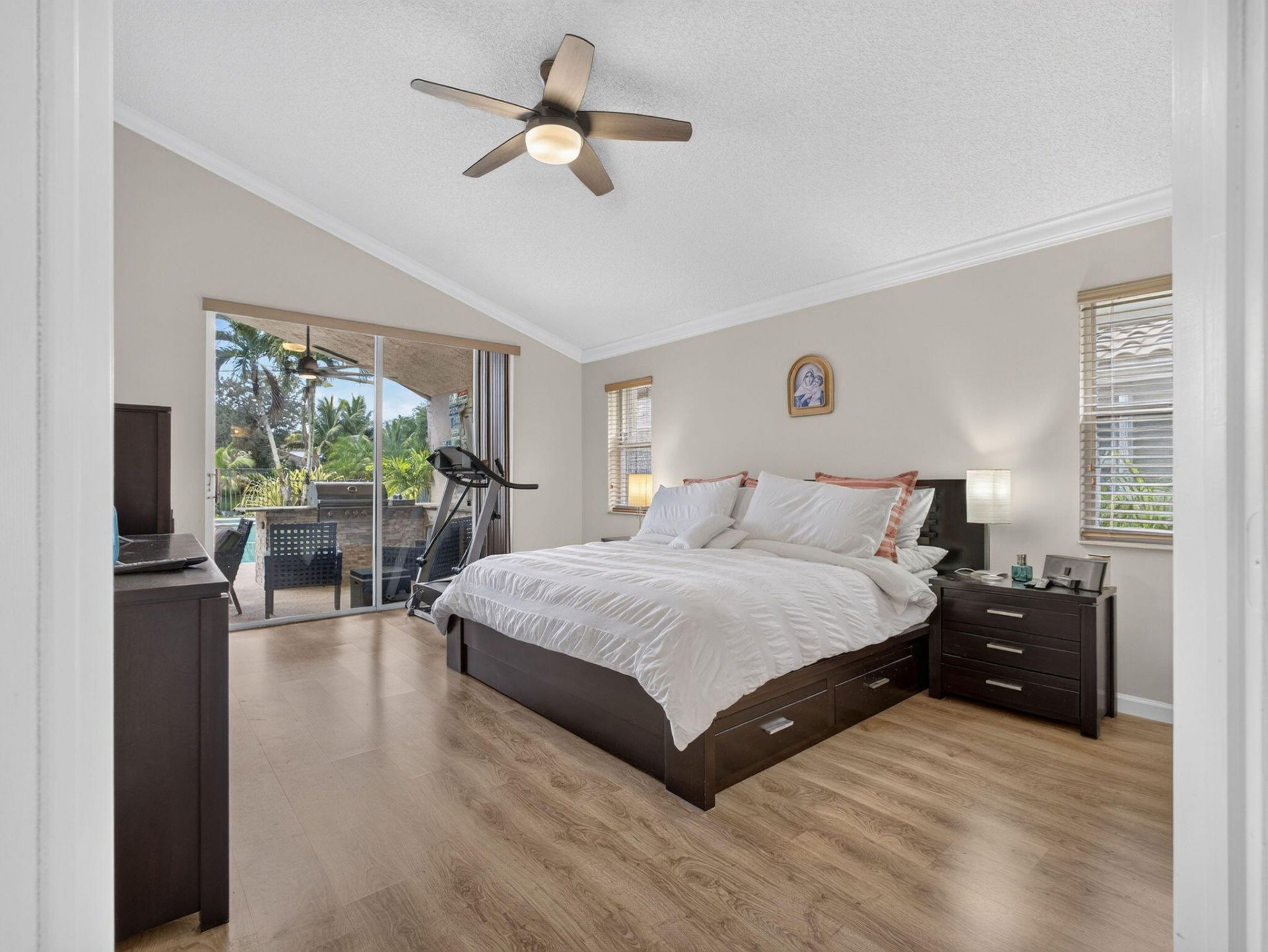 832 Waterview Drive, Weston, FL 33326 Photo