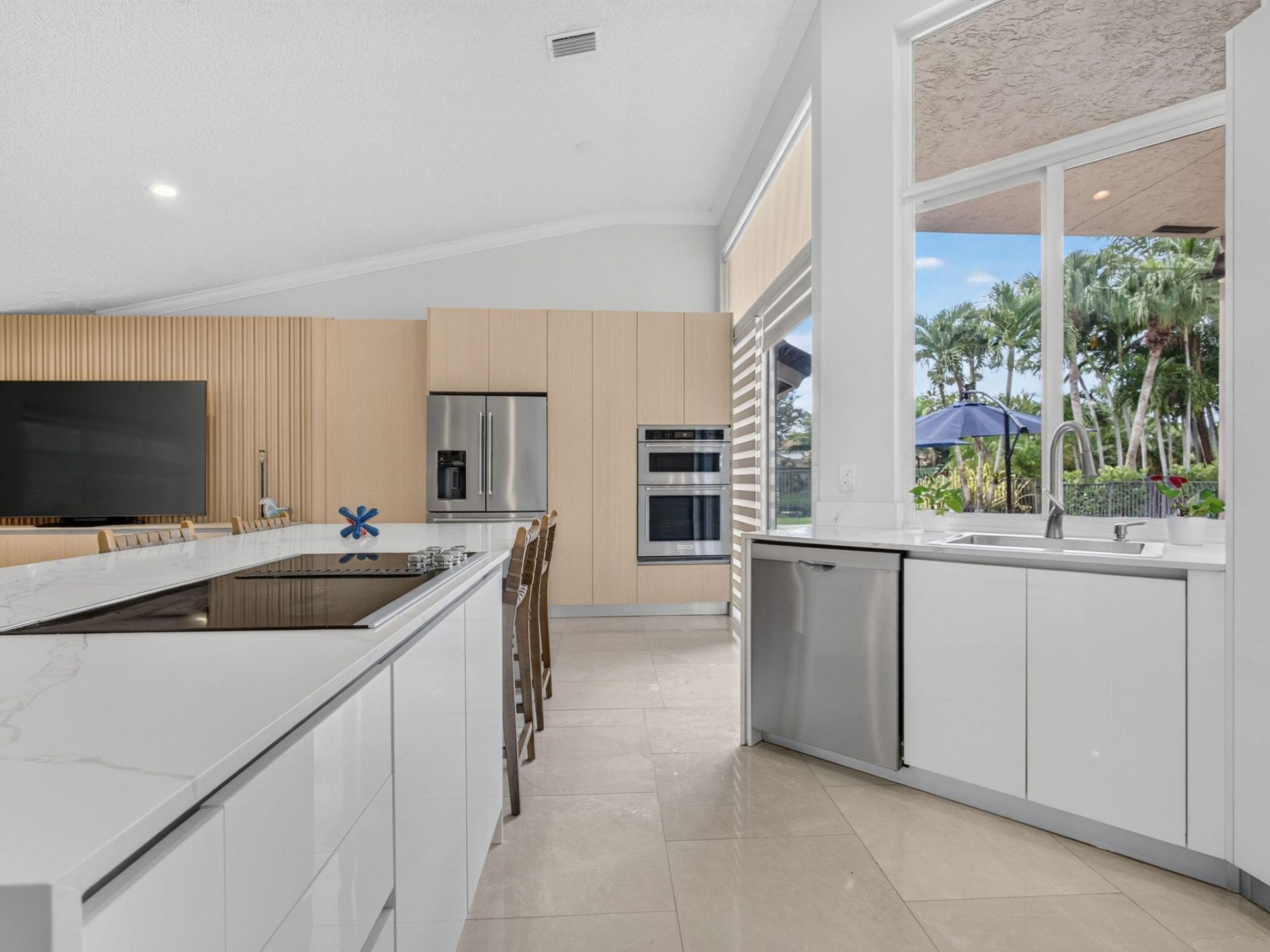 832 Waterview Drive, Weston, FL 33326 Photo