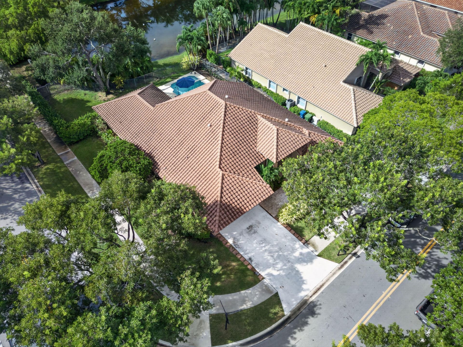 832 Waterview Drive, Weston, FL 33326 Photo