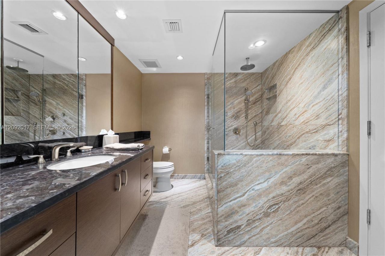 9999 Collins Ave, Unit 9J, Bal Harbour, FL 33154 Photo