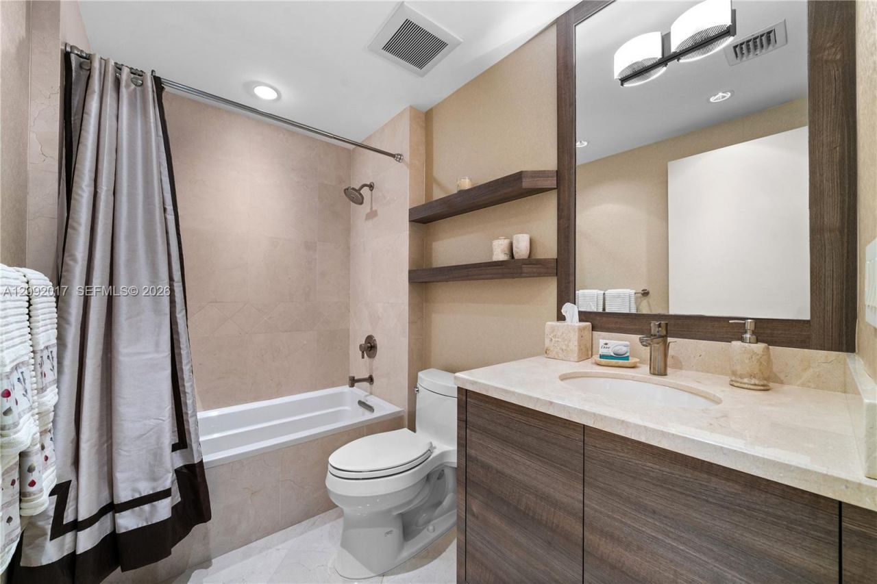9999 Collins Ave, Unit 9J, Bal Harbour, FL 33154 Photo