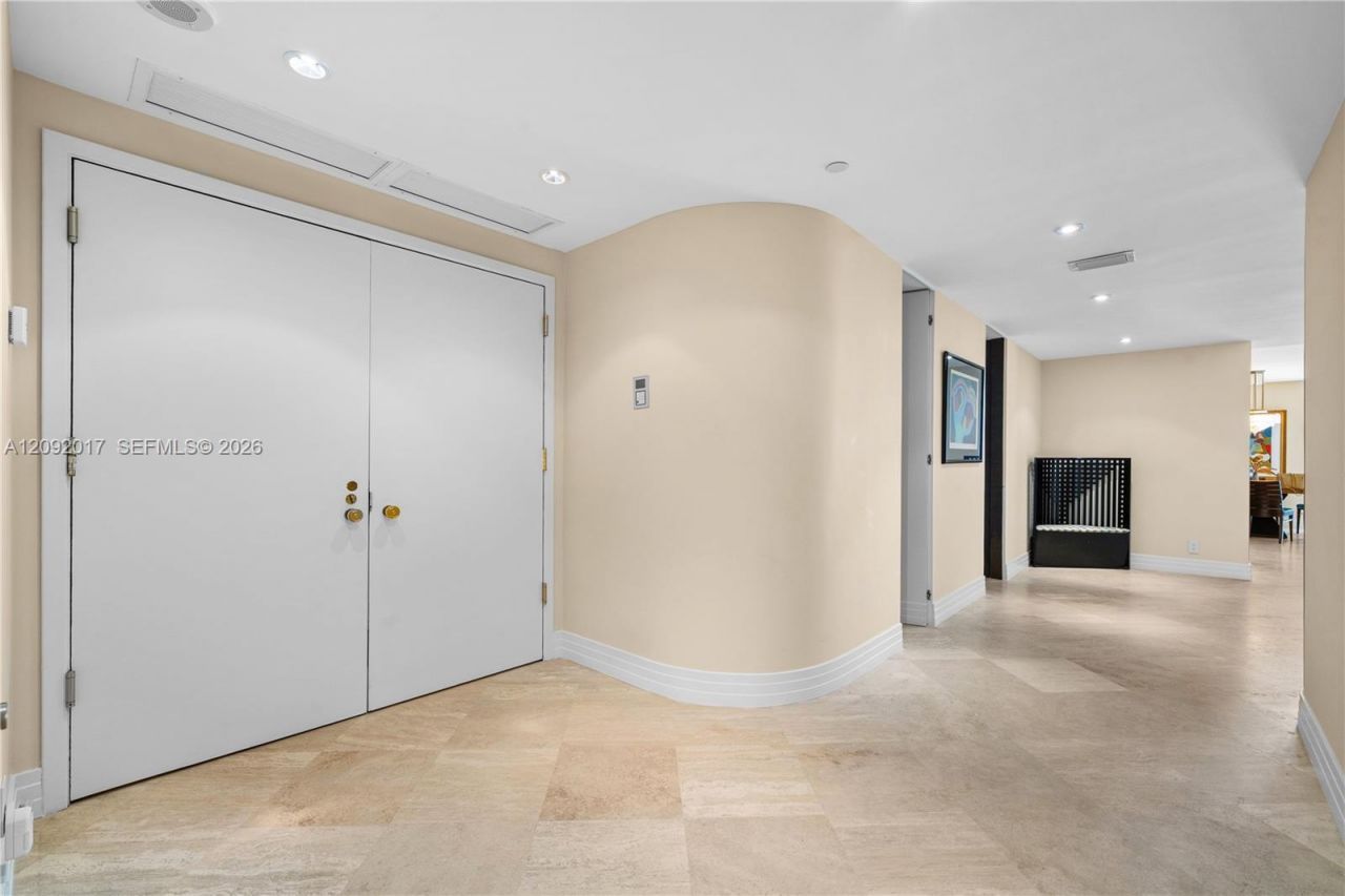 9999 Collins Ave, Unit 9J, Bal Harbour, FL 33154 Photo