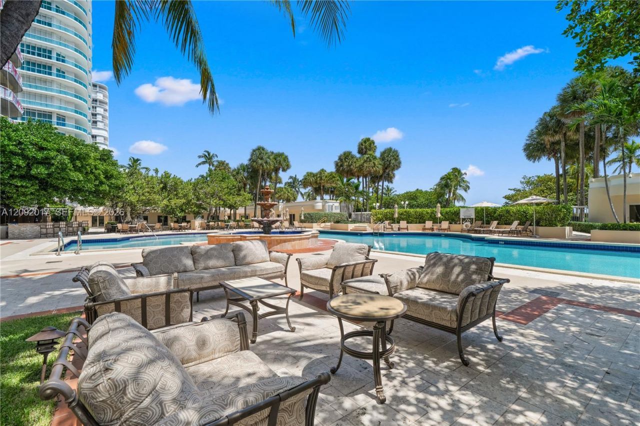 9999 Collins Ave, Unit 9J, Bal Harbour, FL 33154 Photo