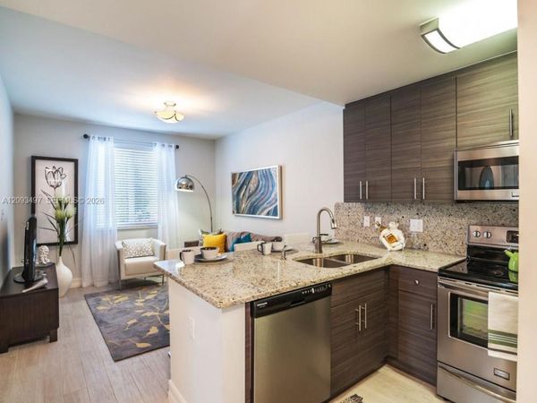 833 SW 13th Ct, Unit 103, Miami, FL 33135