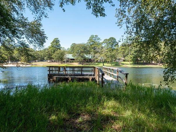 167 Blue Water Point , Holly Lake Ranch, TX 75765