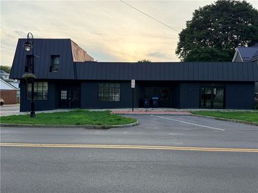 633 S Main Street , Newark, NY 14513