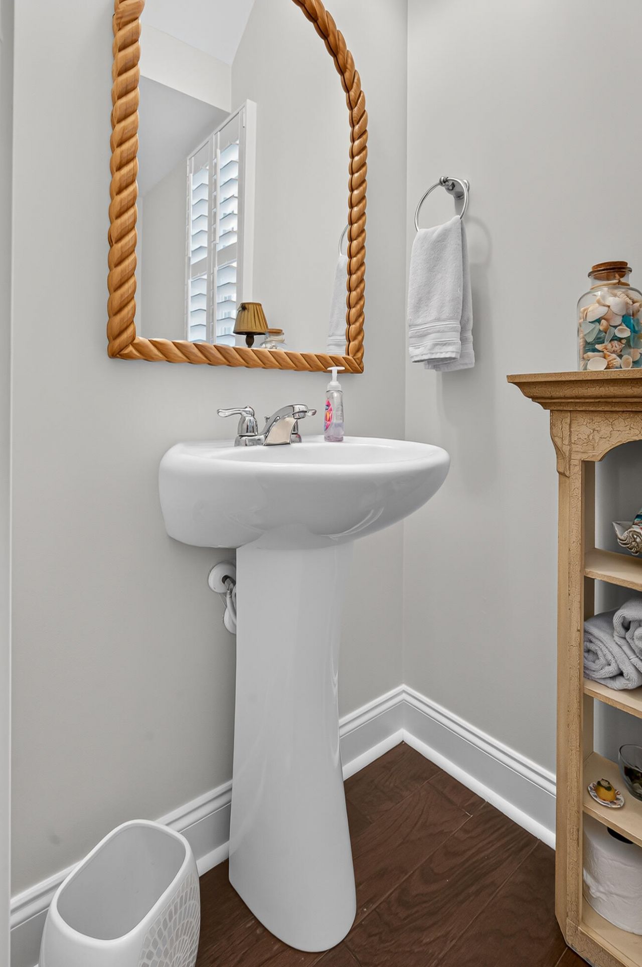 803 Buckler Street Photo 105
