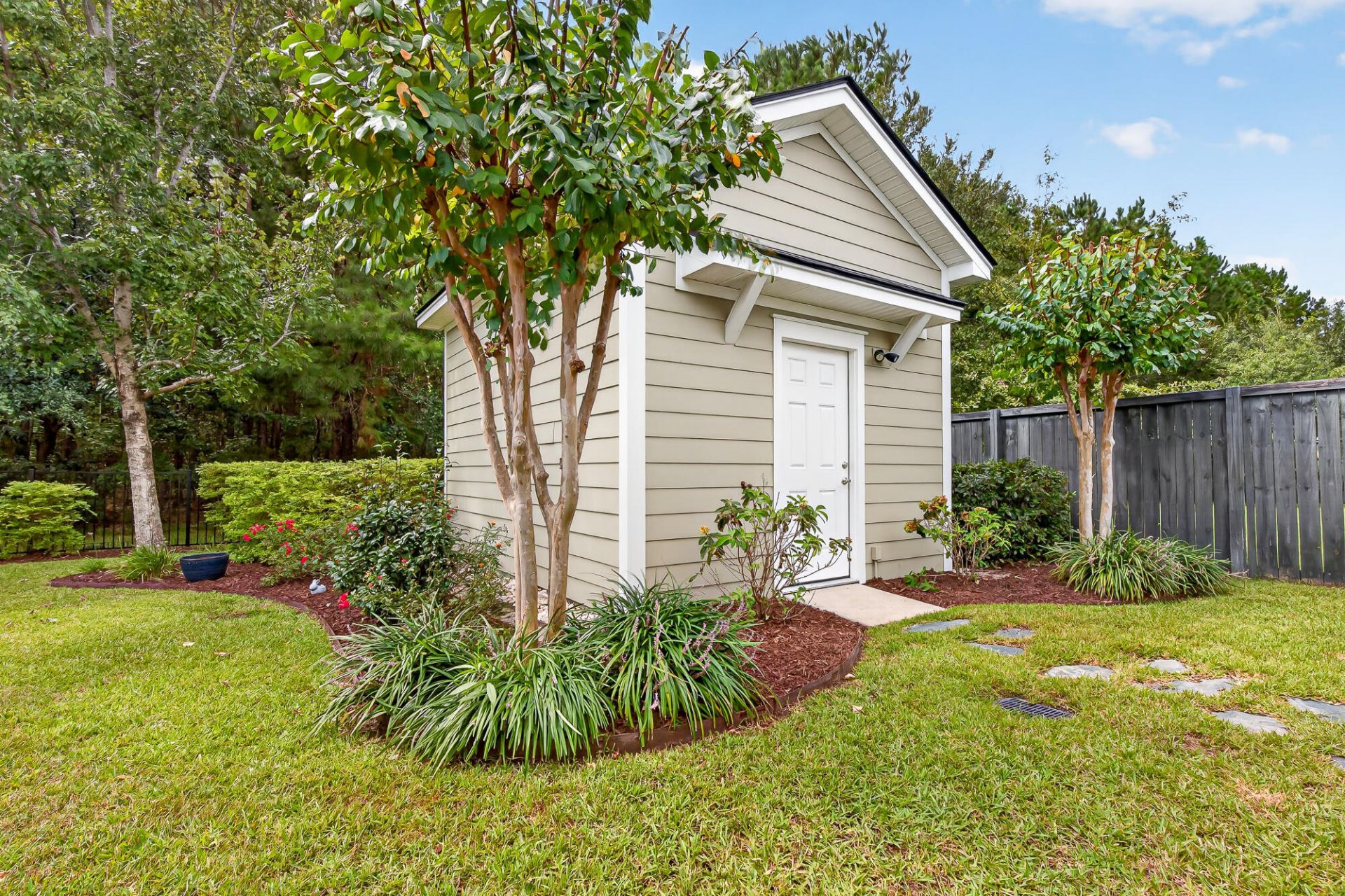 803 Buckler Street Photo 125