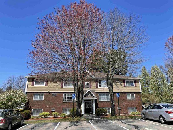 3981 Old Brown Avenue, Unit 76, Manchester, NH 03102