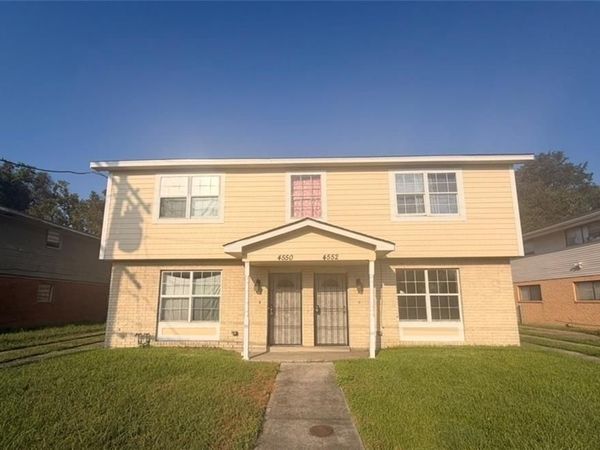 4550 52 FRANCIS Drive, New Orleans, LA 70126