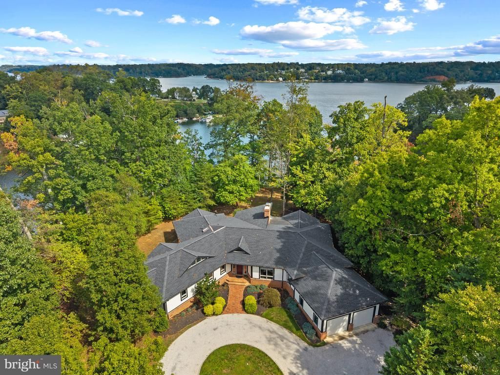 1800 RIVER WATCH LANE, ANNAPOLIS, MD 21401