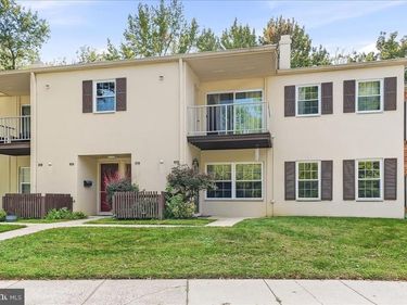 504 OLD FORGE XING CROSSING, Unit 504, DEVON, PA 19333