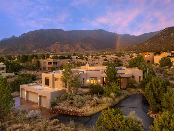 13723 Apache Plume Place NE, Albuquerque, NM 87111