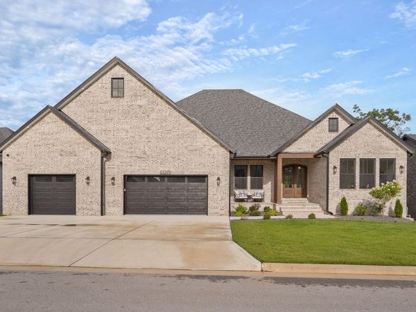 6019 S Dollison Avenue , Springfield, MO 65810