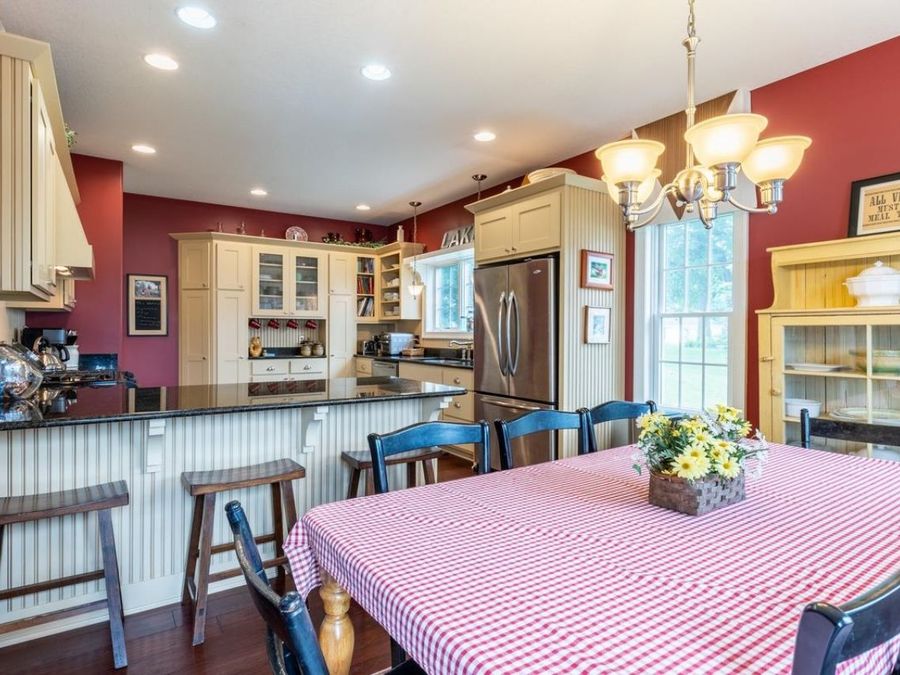 Property Image 9