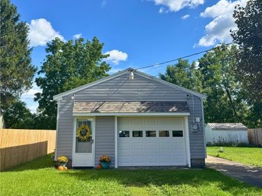 6874 Canaseraga Road , Chittenango, NY 13037