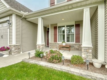 280 Carriage Path Court , Webster, NY 14580