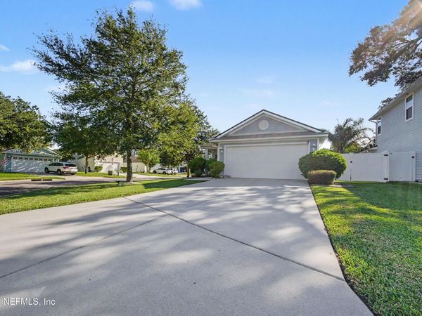 2238 SAND DUNE Court, Jacksonville, FL 32233