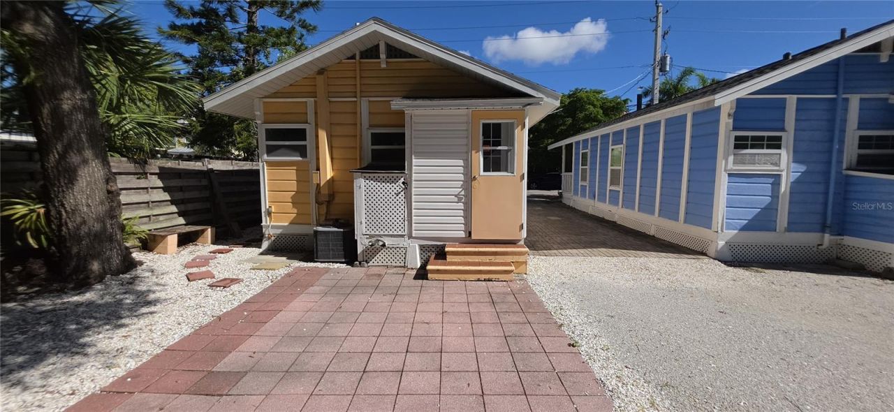 1868 Laurel Street , Sarasota, FL 34236 Photo