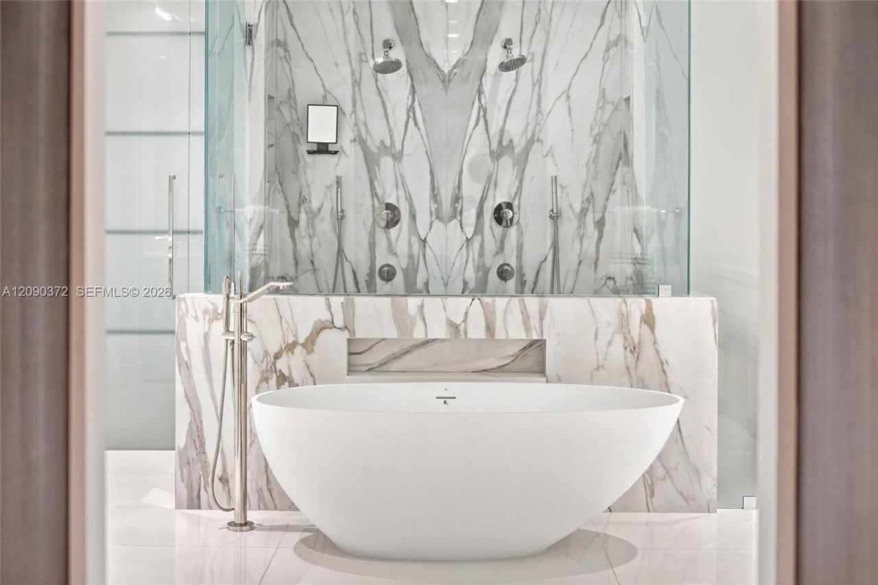 725 S Ocean Blvd , Unit 105, Boca Raton, FL 33432 Photo