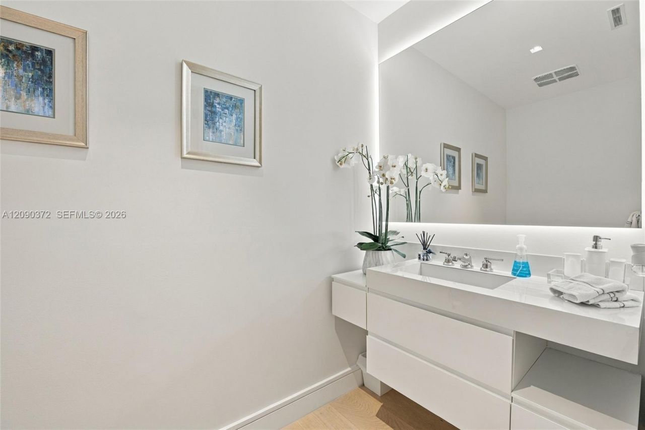 725 S Ocean Blvd , Unit 105, Boca Raton, FL 33432 Photo