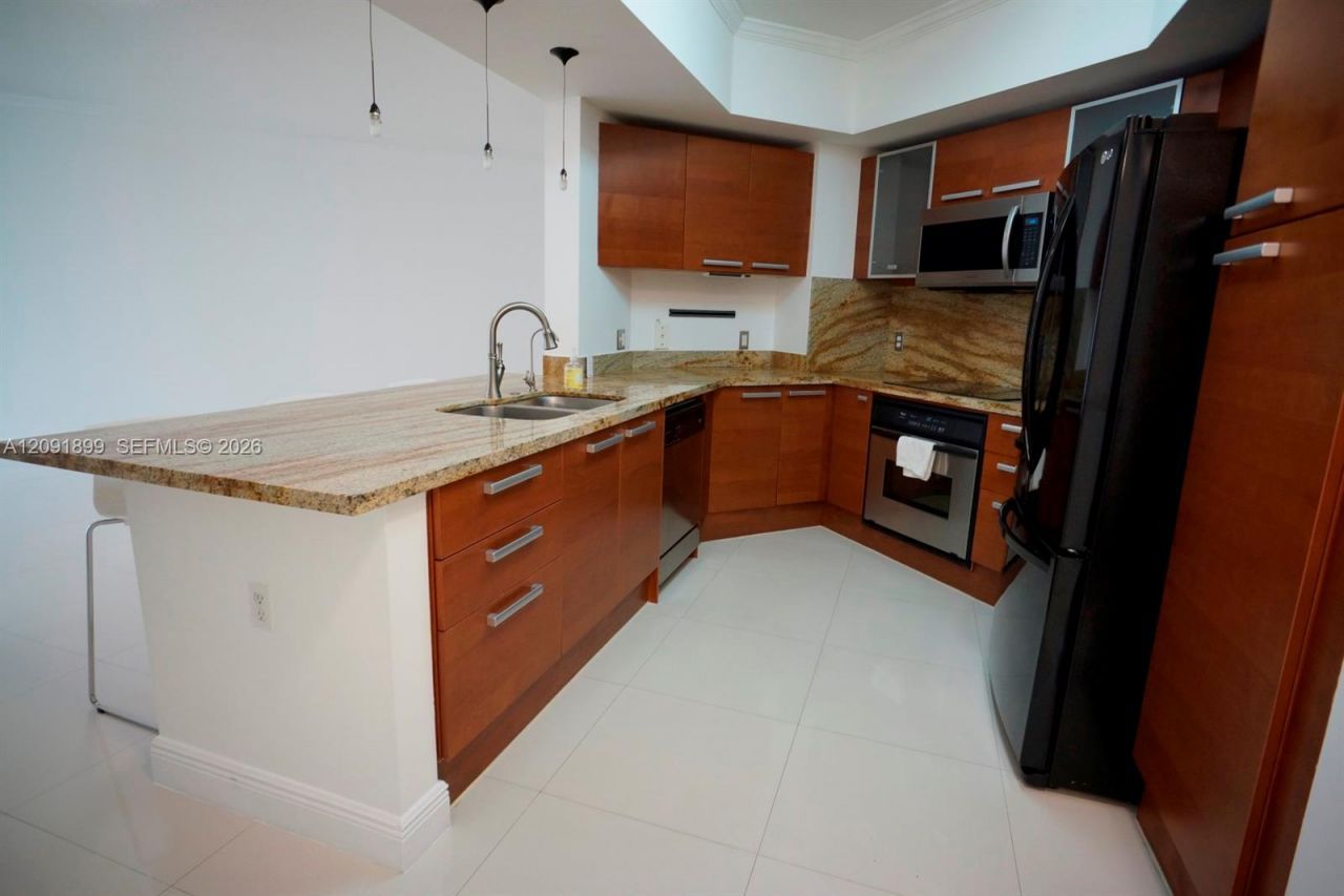 2030 S Douglas Rd , Unit 712, Coral Gables, FL 33134 Photo