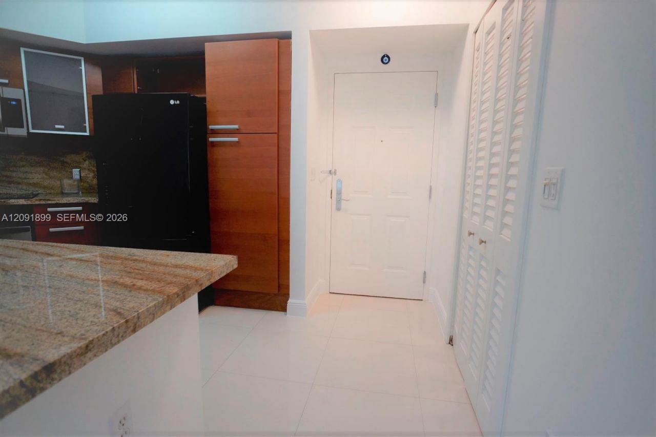 2030 S Douglas Rd , Unit 712, Coral Gables, FL 33134 Photo
