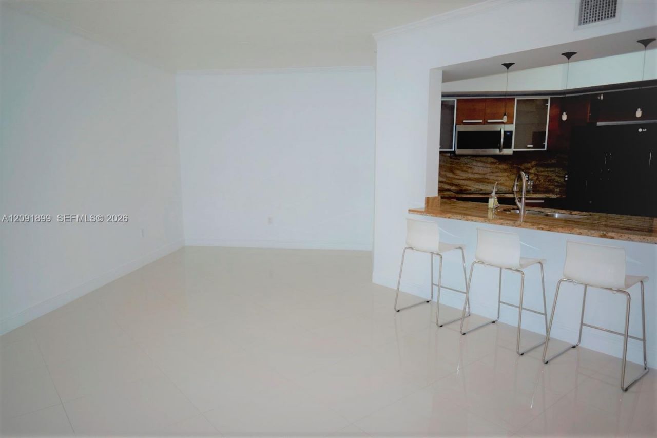 2030 S Douglas Rd , Unit 712, Coral Gables, FL 33134 Photo