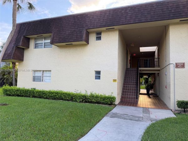 9100 SW 137th Ter , Unit 3-3, Miami, FL 33176