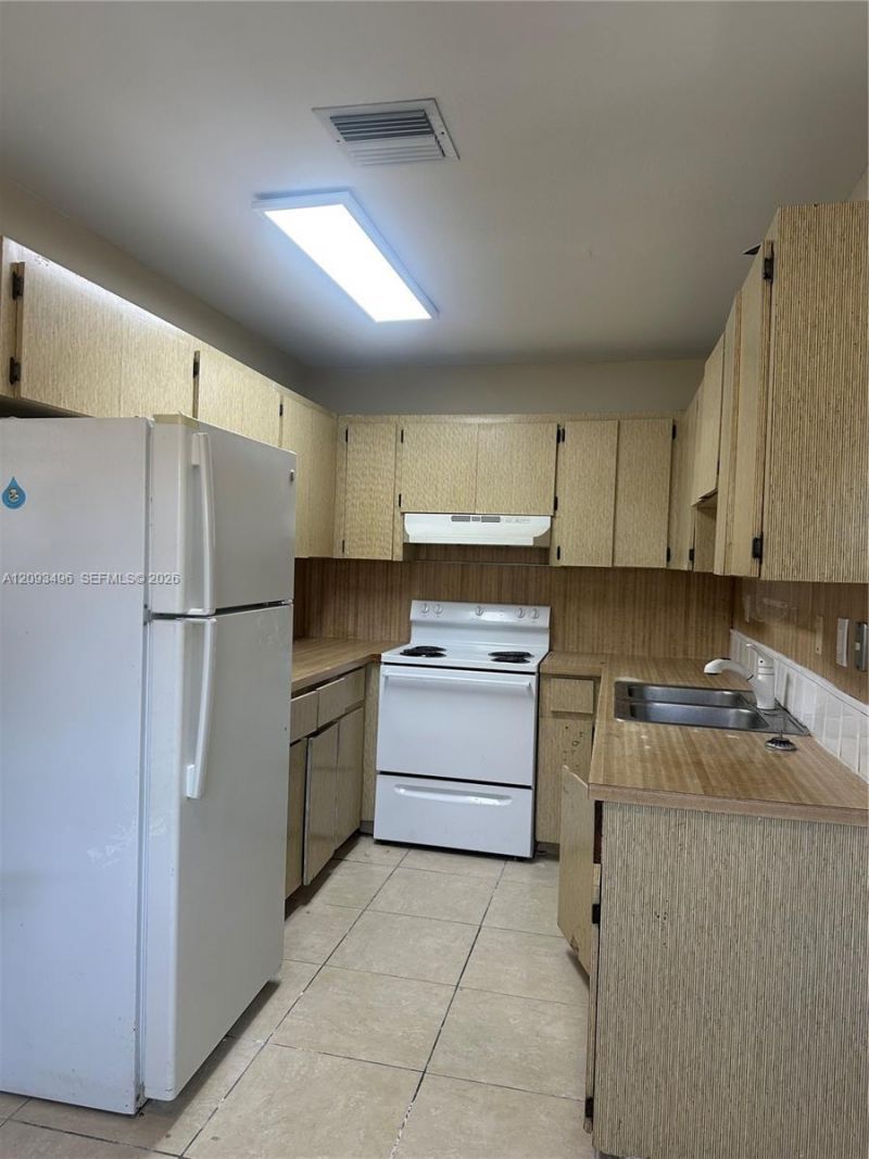 418 Conniston Rd, West Palm Beach, FL 33405 Photo