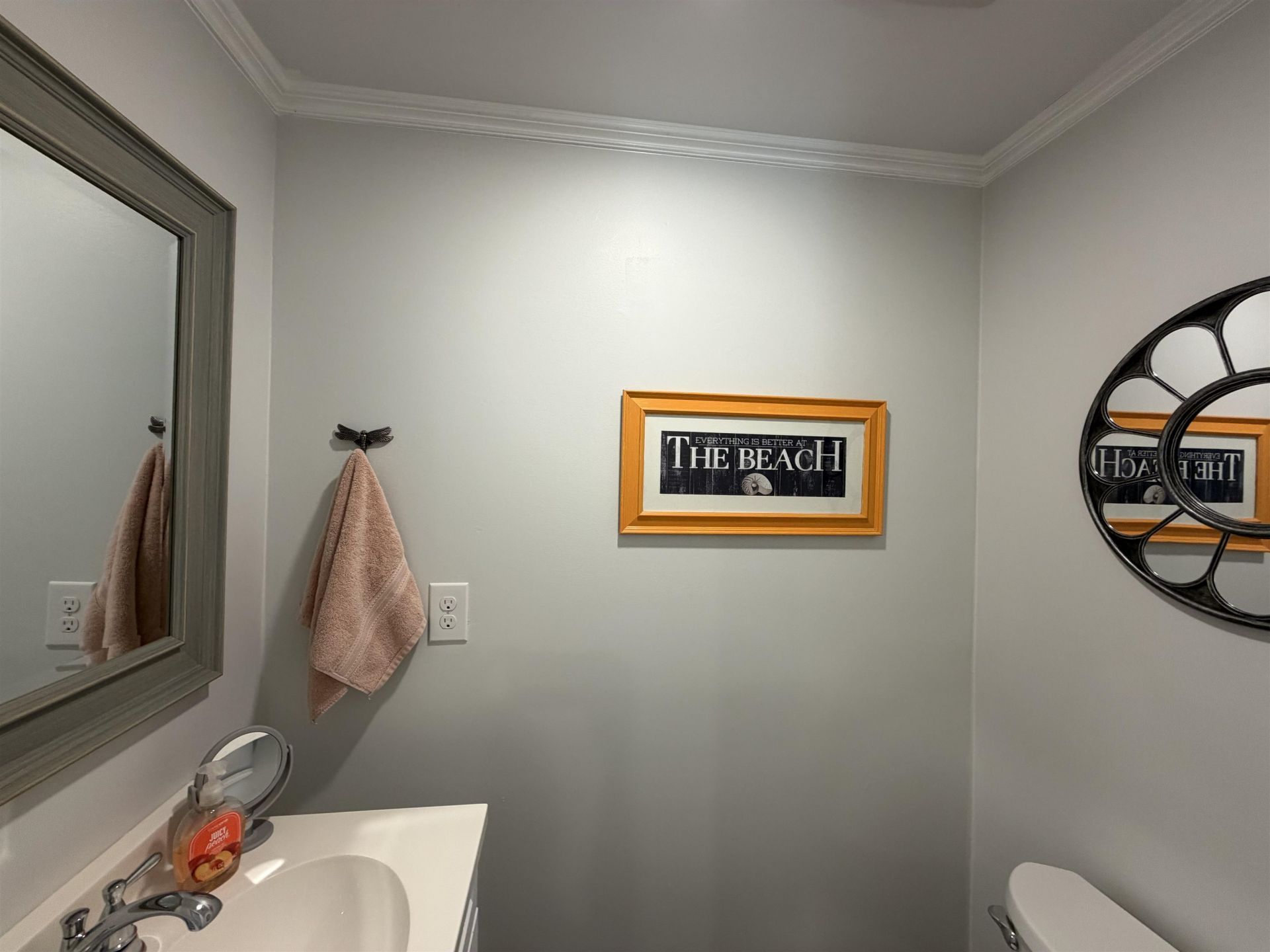 2027 Kingfisher Dr.  Photo 8