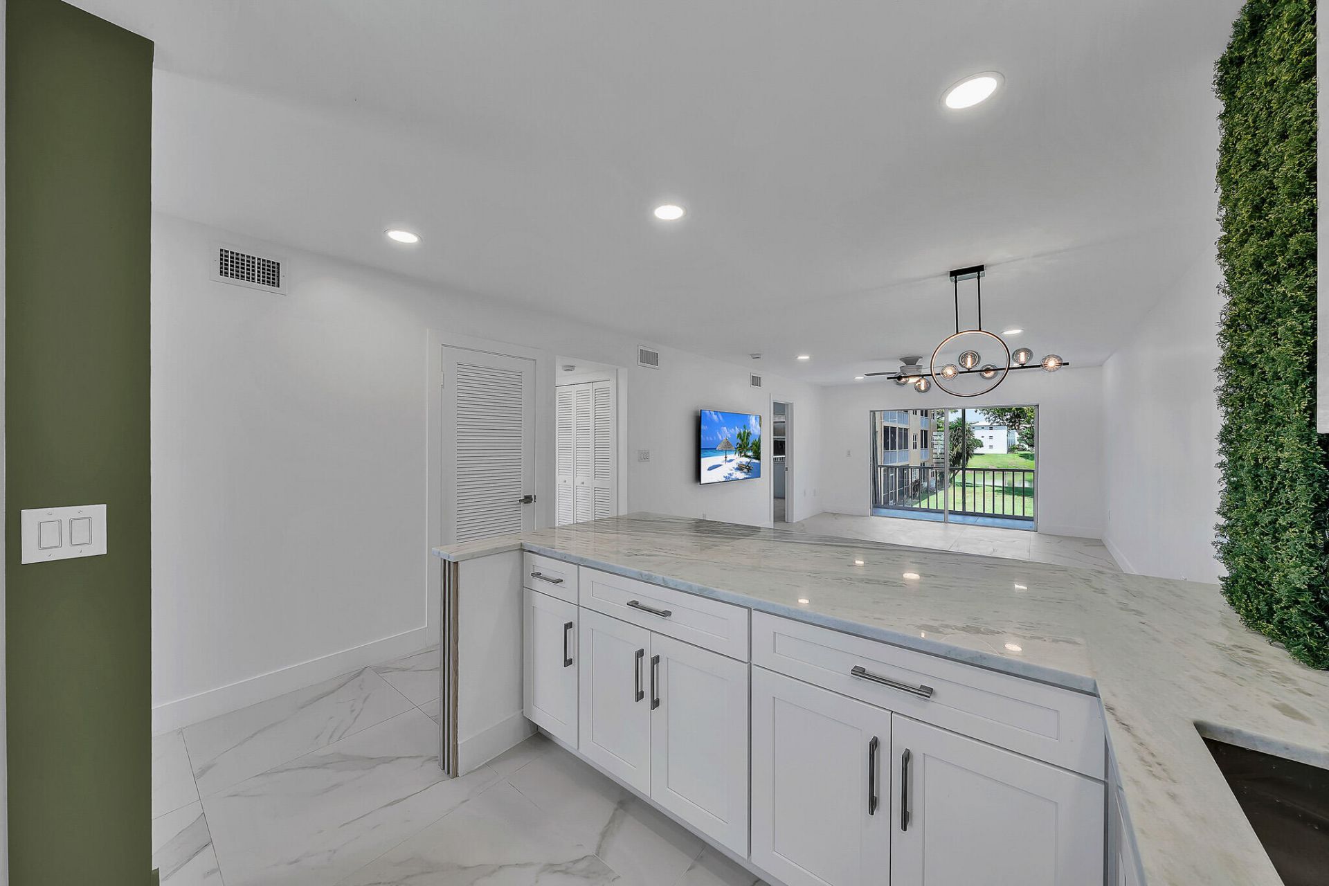 9818 Marina Boulevard, Unit 1225, Boca Raton, FL 33428 Photo