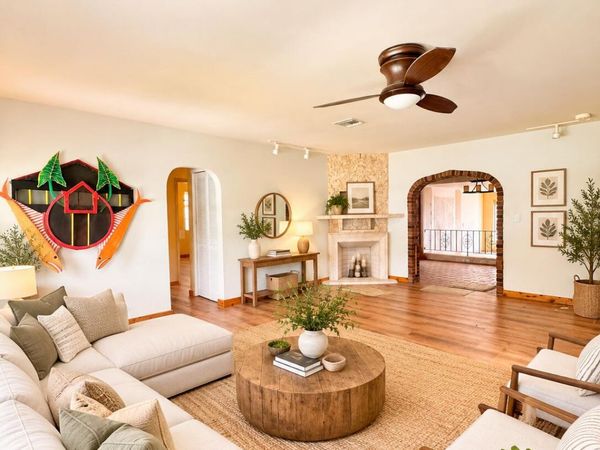 2500 JACKSON Street, Hollywood, FL 33020