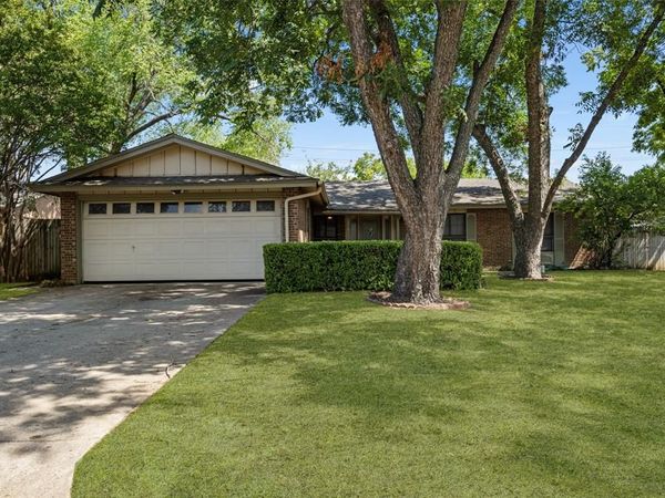 419 Buffalo Drive, Arlington, TX 76013