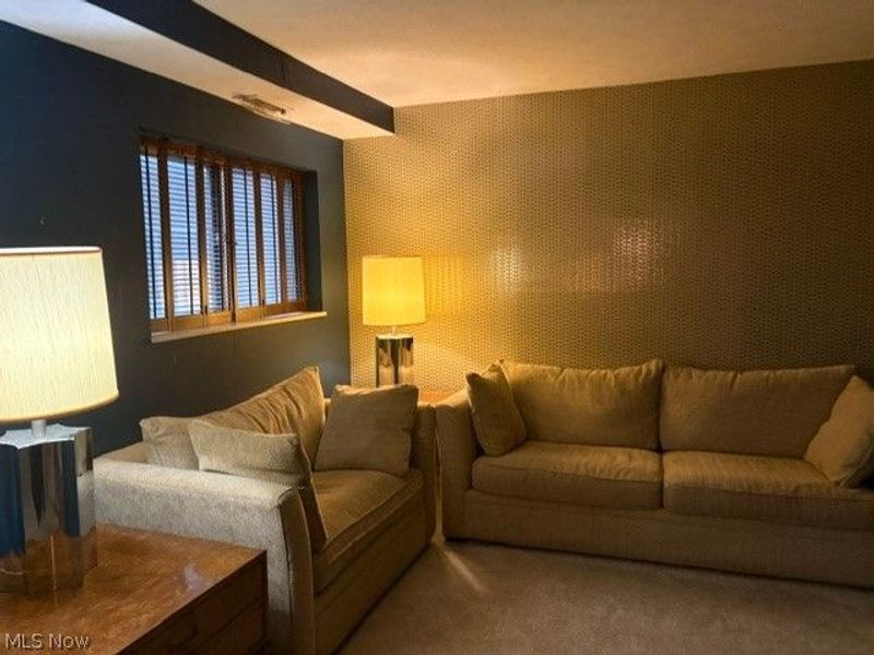 2112 Acacia Park Drive, Unit 205, Lyndhurst, OH 44124 Photo 2