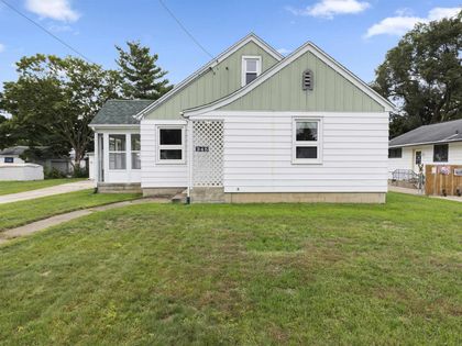 345 PENNSYLVANIA Avenue Loves Park, IL 61111