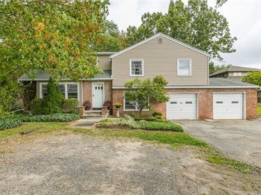 1359 Long Pond Road , Rochester, NY 14626